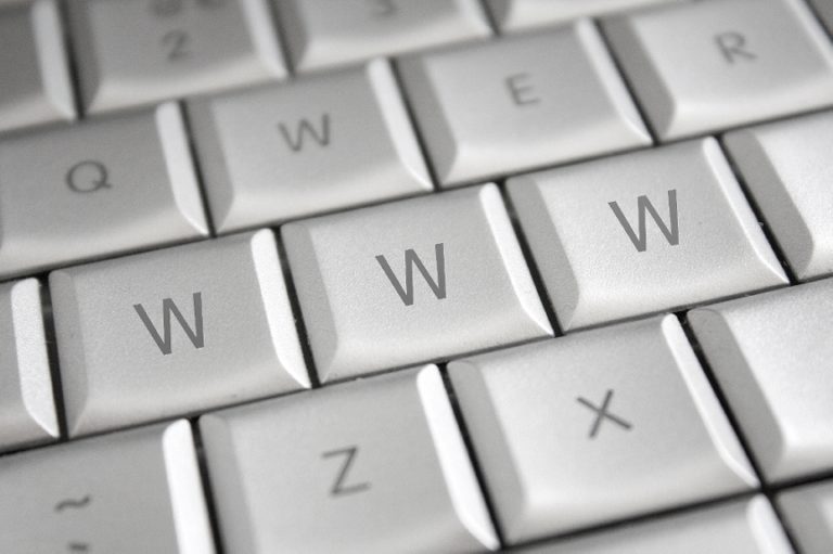 Is it Better to Use the “www” Version of Your Domain Name?